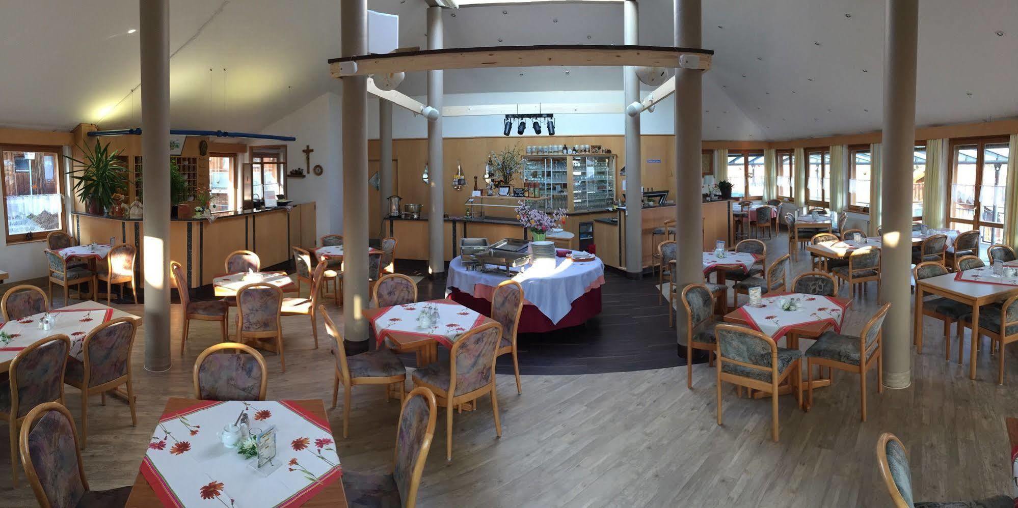 Village Hotel Bayerischer Wald Neukirchen  Екстериор снимка